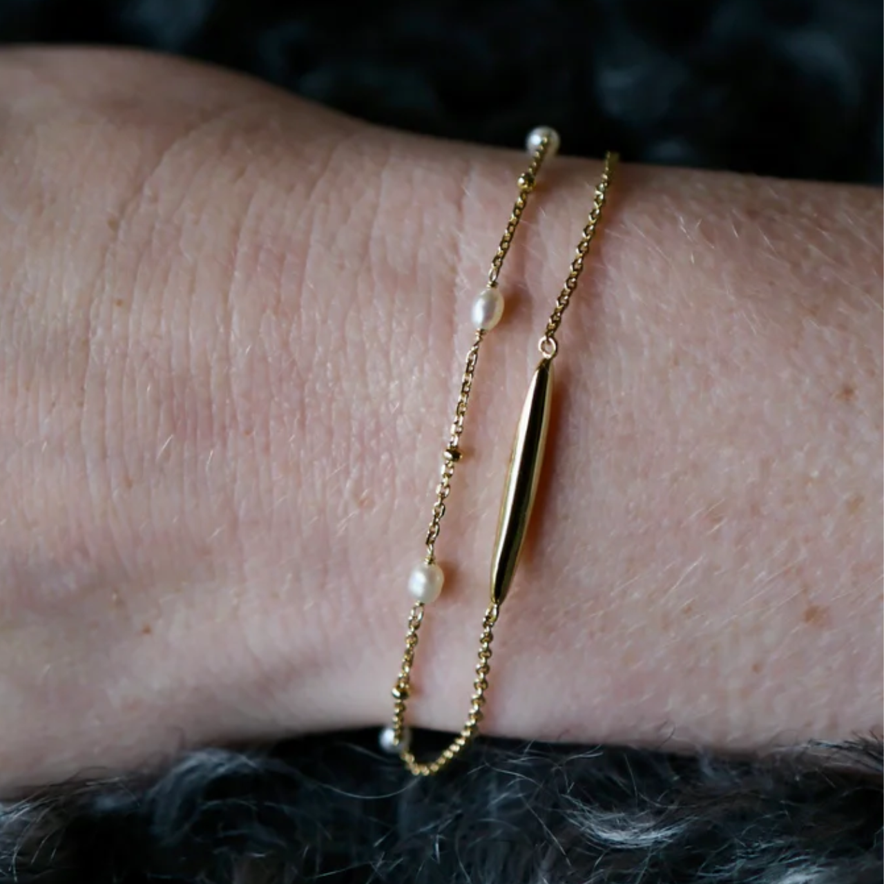 Seeded Pearl Bracelet Gold