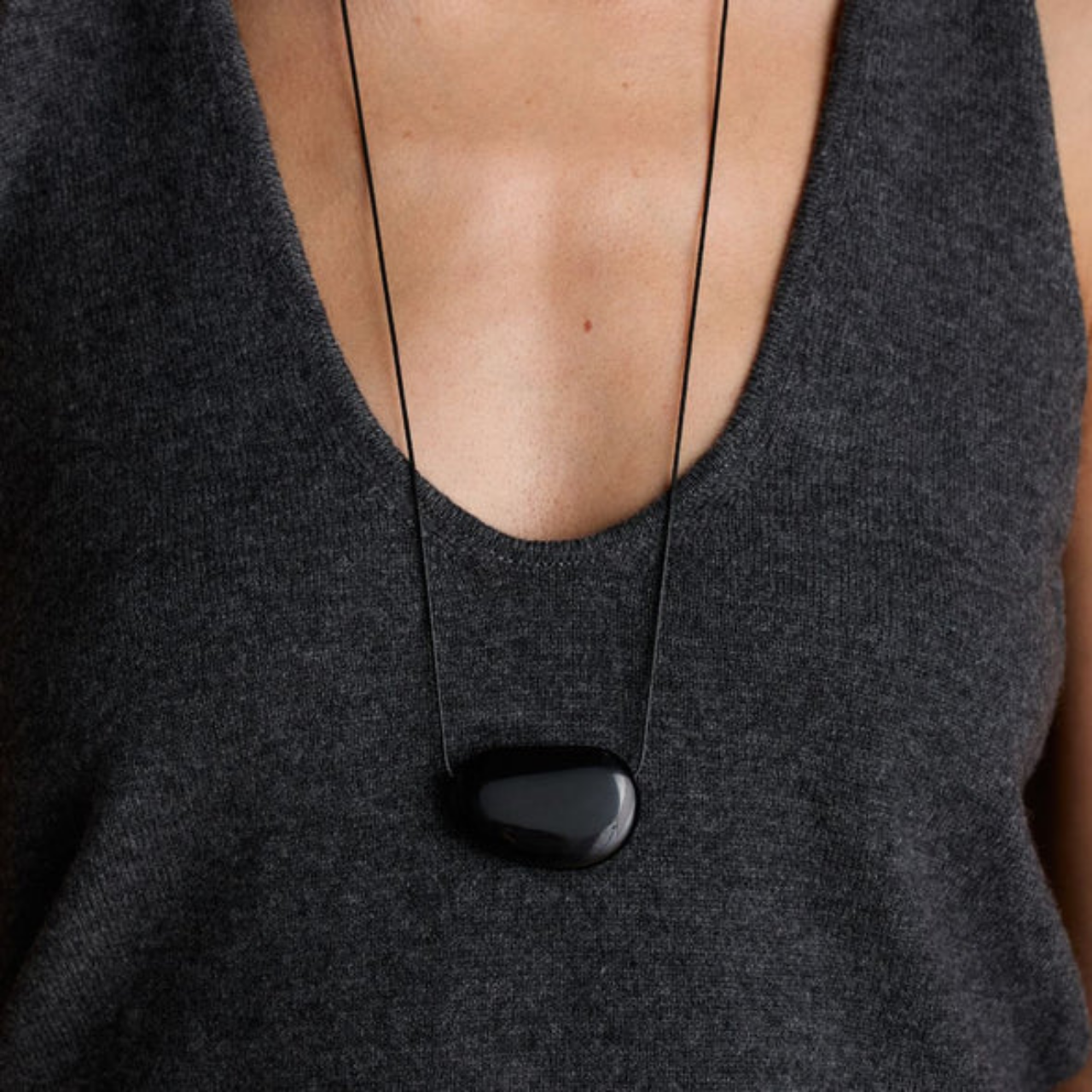 Julia Necklace Black