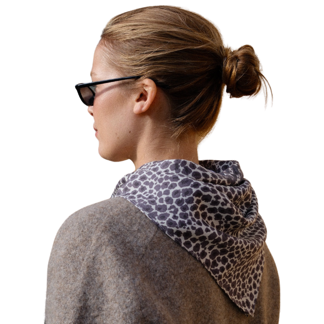 Wool Leo White Grey Black Scarf