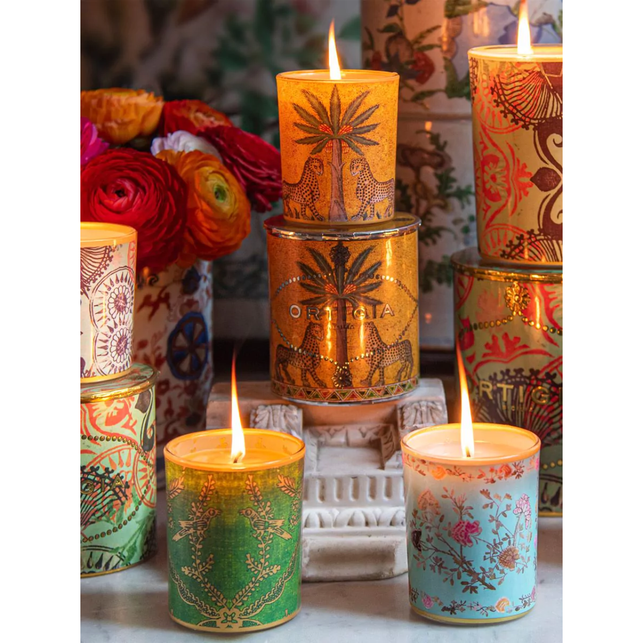 Sandalo Decorated Candle Medium