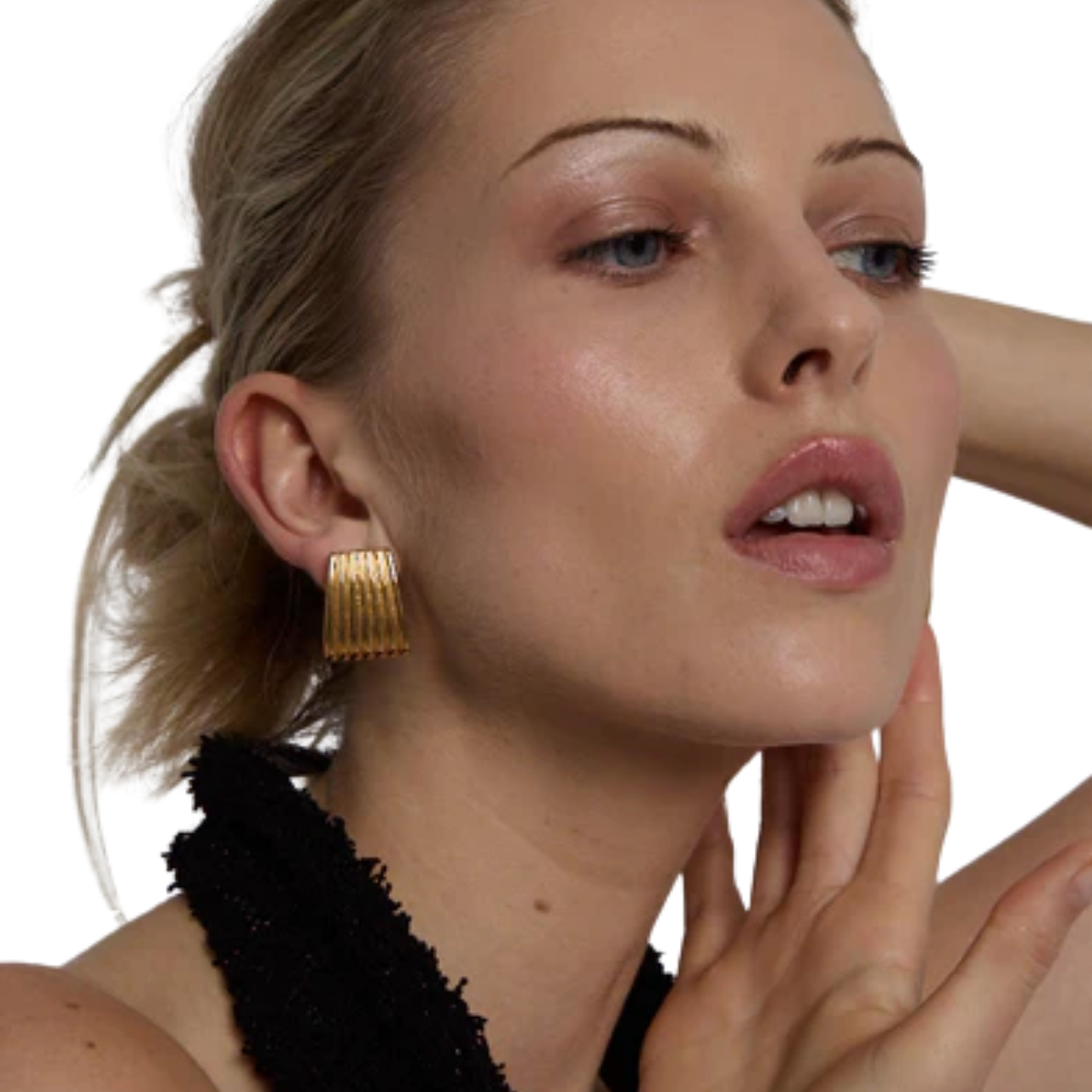 Ribbed Earring Gold