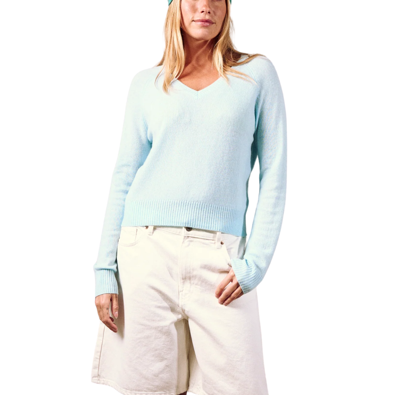 Poppy V Neck Alaska