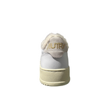 Medalist Low Shearling White