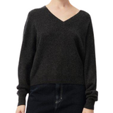 Raxon V Neck Black