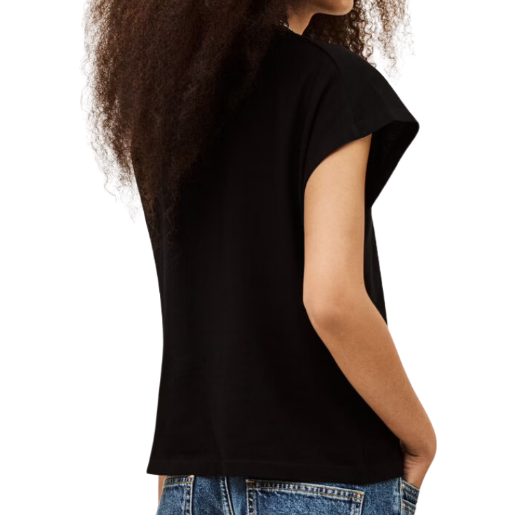 Allia Tee Black