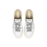 Medalist White Silver