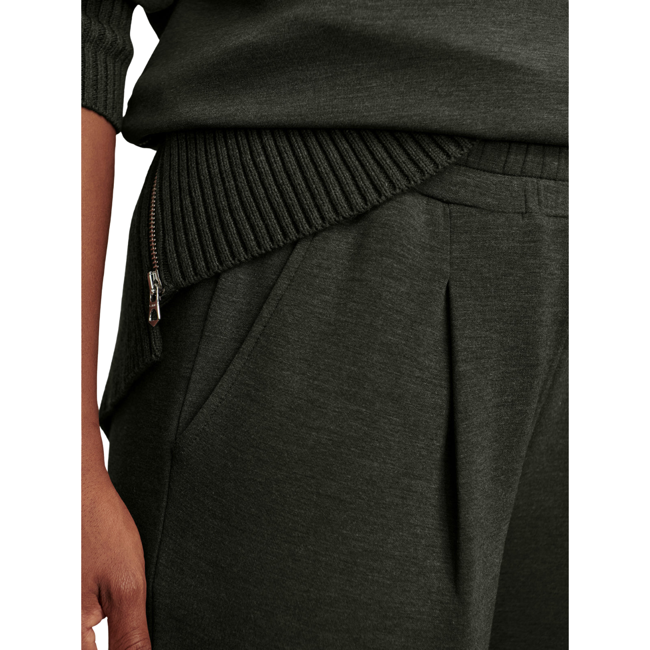 The Extra Wide Leg Pant 29.5 Olive