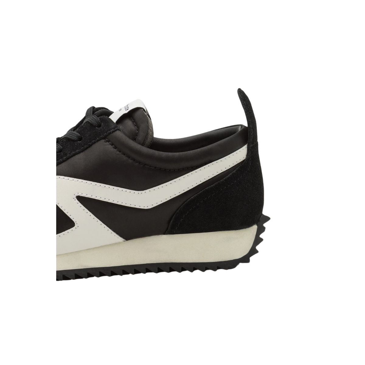 Retro Frame Runner Black