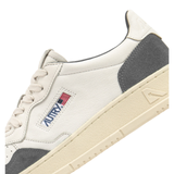 Medalist Low White/Morel