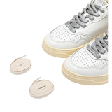 Medalist White Silver