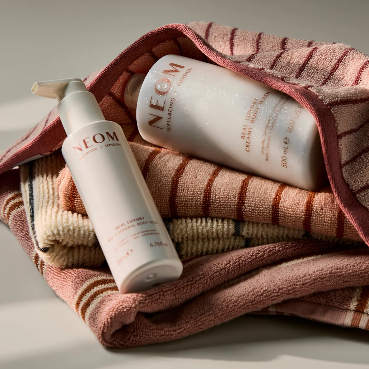 Real Lux Creamy Body Wash 500Ml