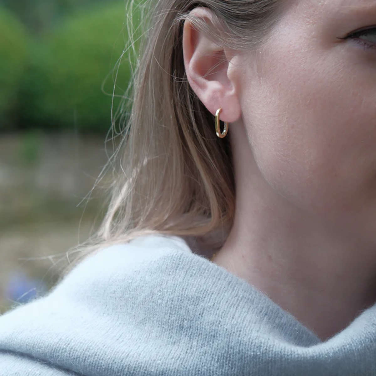 Gold Small Rectangle Hoop/Zircon