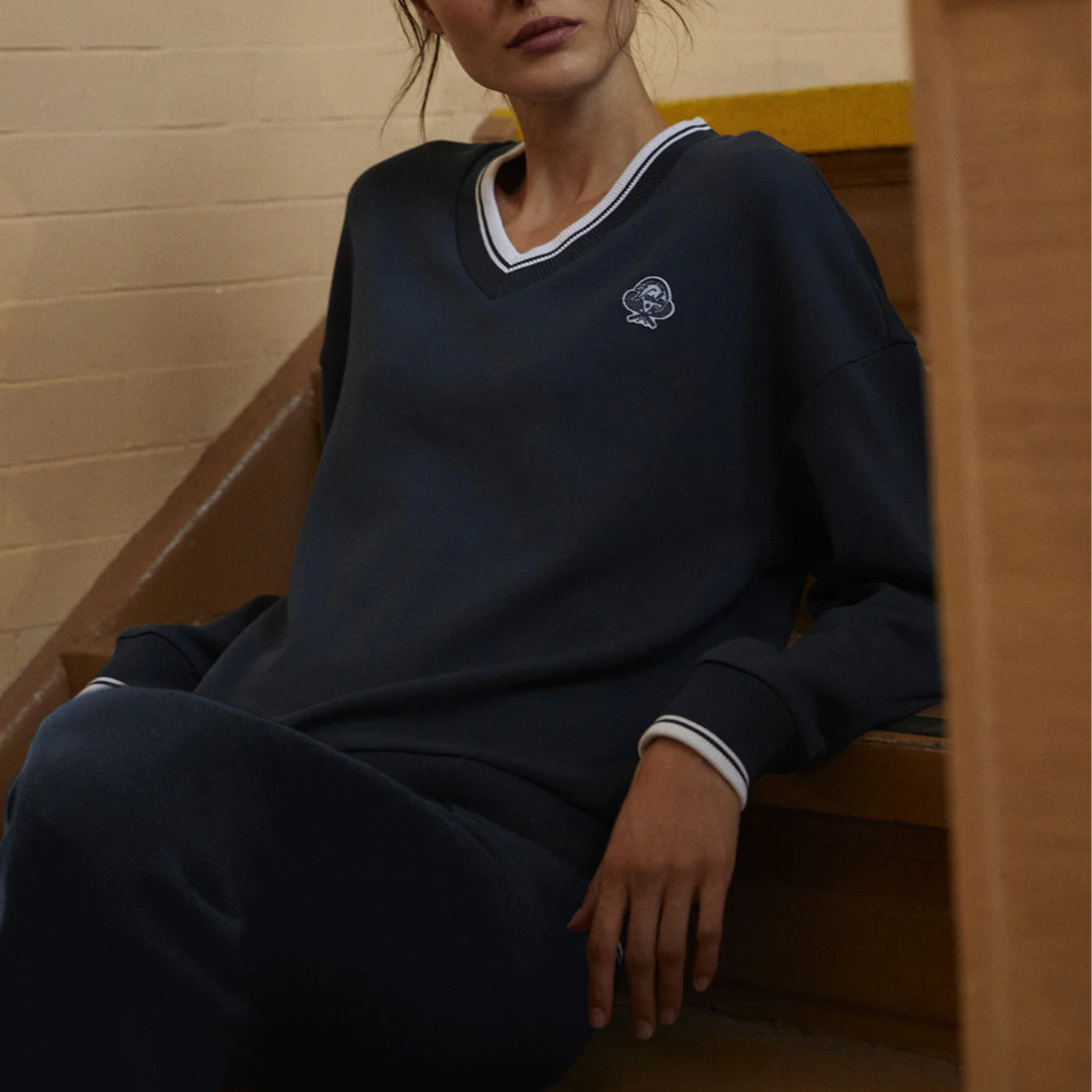 Iona V-Neck Sweat Navy